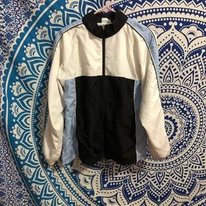 Jacket / windbreaker